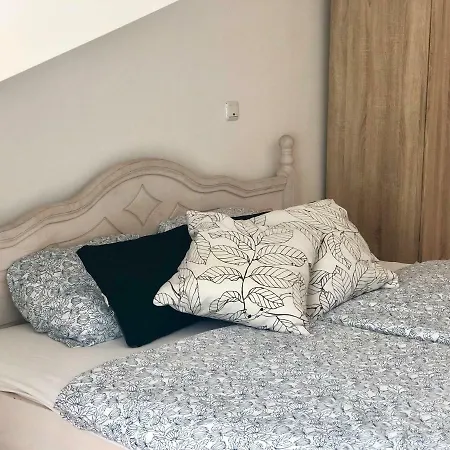 Apartman Sara Apartman *