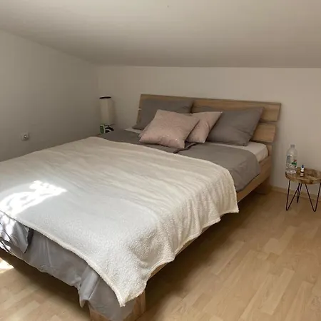 Apartman Sara