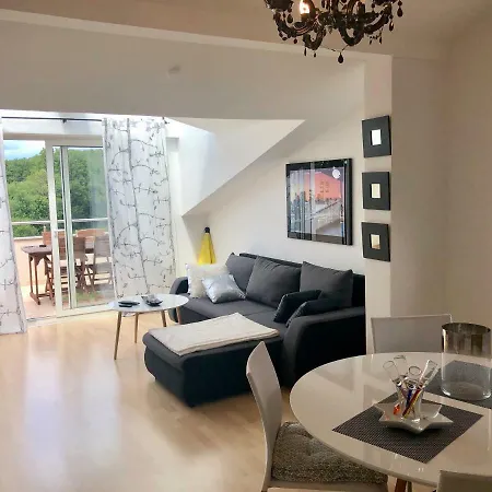 Apartman Sara *